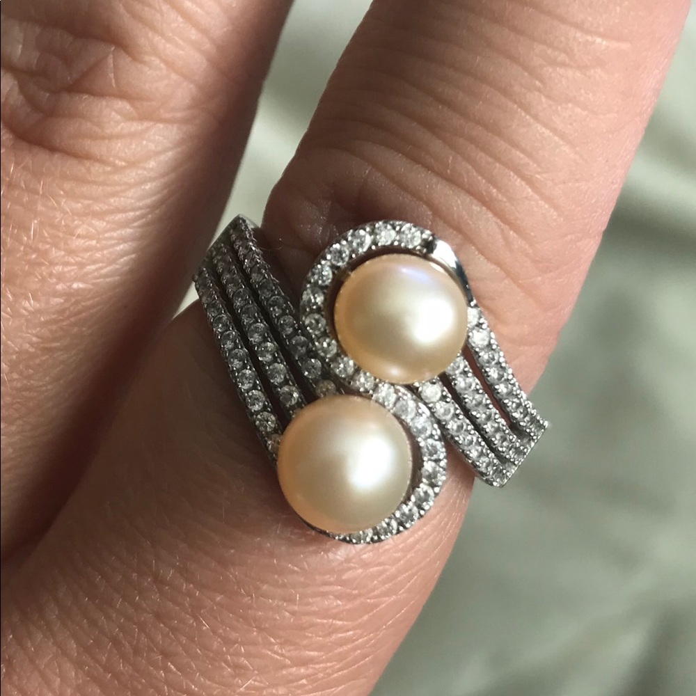 Pearl Ring